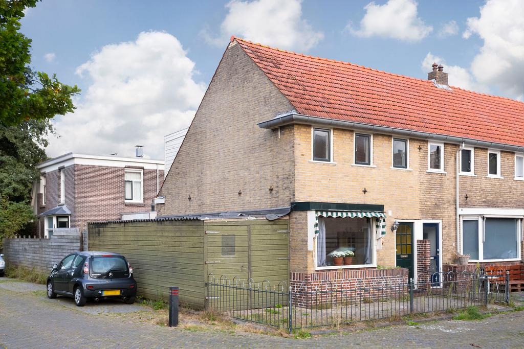 Beekkerkstraat 1, Leeuwarden