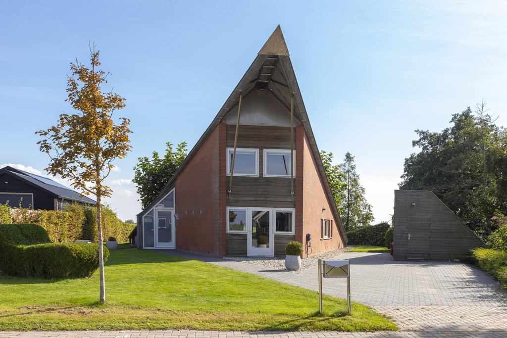 Buorren 22, Elahuizen