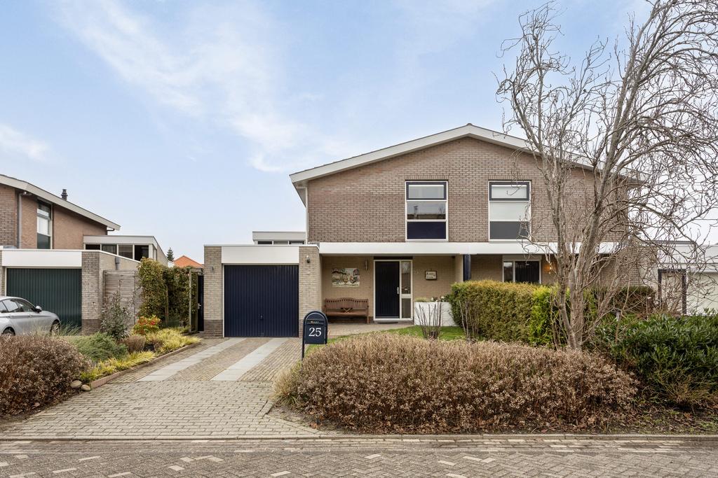 Bosruiter 25, Lemmer